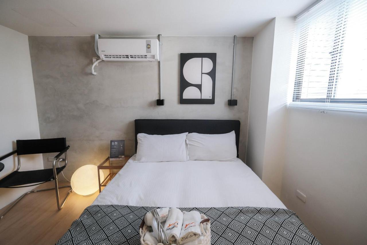 七七漫旅 Seven77 Apartment ไถหนาน ภายนอก รูปภาพ